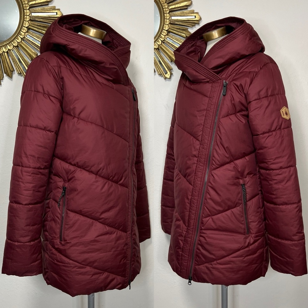 Volcom Structure Down Puffer Jacket - Picture 2 of 16